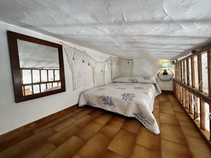 Image No.24-1 Bed Apartment for sale