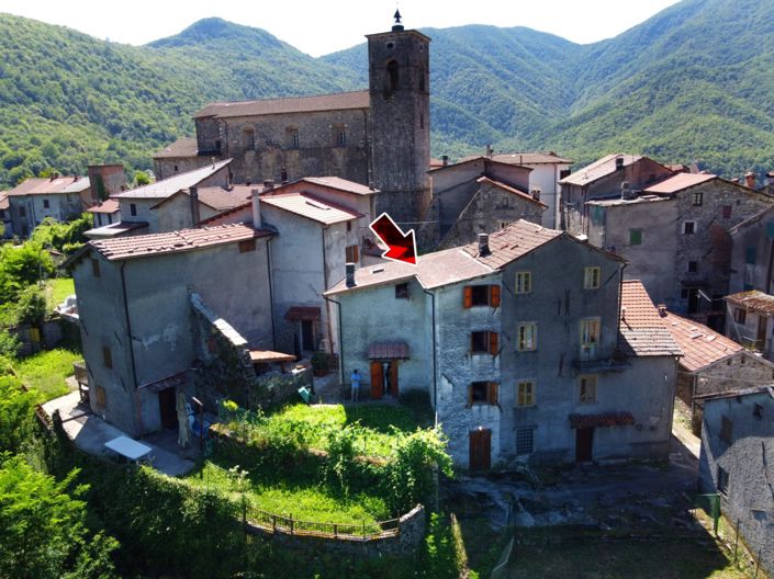 Image No.5-Maison de 3 chambres à vendre à Vagli Sotto