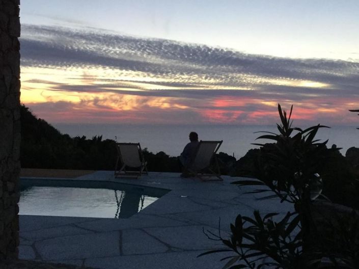 Image No.18-4 Bed House for sale