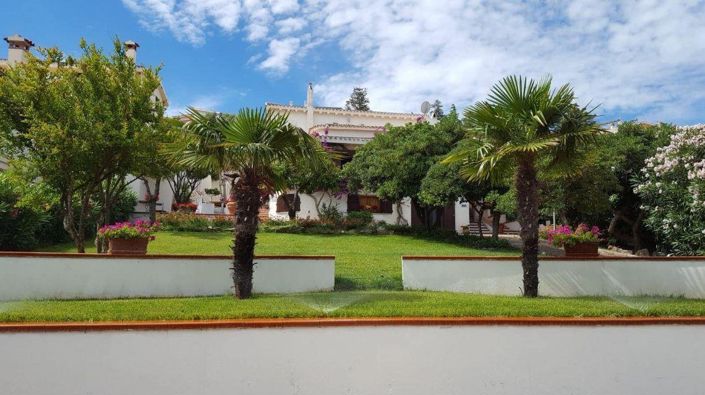 Image No.3-4 Bed House for sale