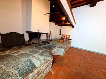 vendita-propriet-semi-indipendente-firenze-ri