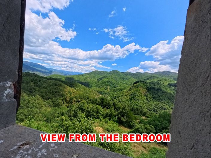 Image No.14-5 Bed House for sale