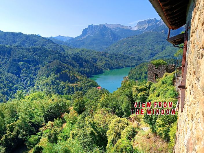 Image No.4-5 Bed House for sale