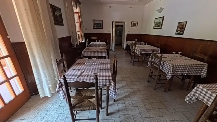 Image No.24-19 Bed Hotel for sale