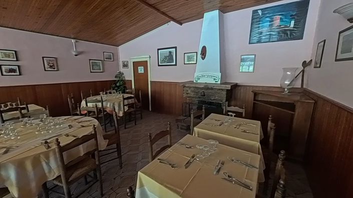 Image No.27-19 Bed Hotel for sale