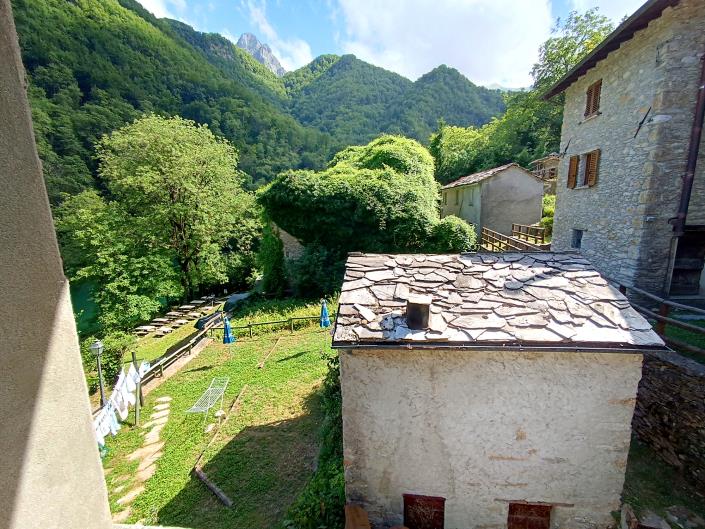 Image No.6-Maison de village de 2 chambres à vendre à Lucca