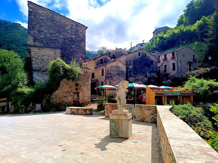 Image No.19-Maison de village de 2 chambres à vendre à Lucca