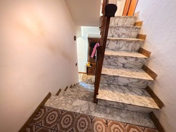 vendita-propriet-semi-indipendente-lucca-rif-