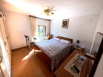 vendita-propriet-semi-indipendente-lucca-rif-