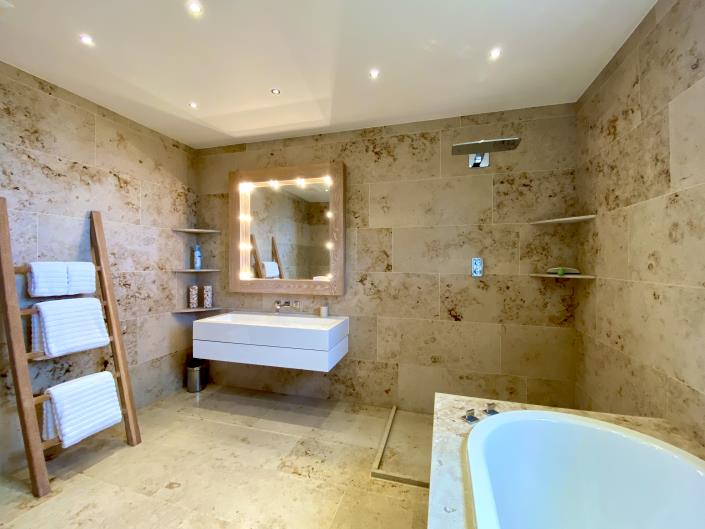 Image No.15-4 Bed Villa / Detached for sale