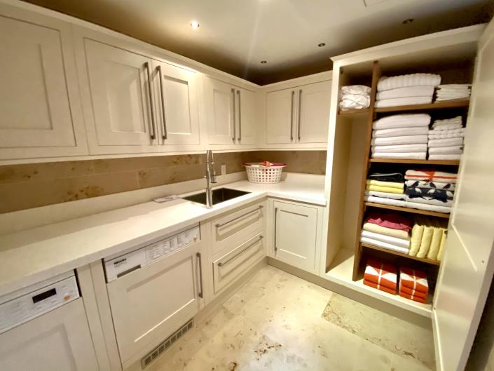 Image No.20-4 Bed Villa / Detached for sale