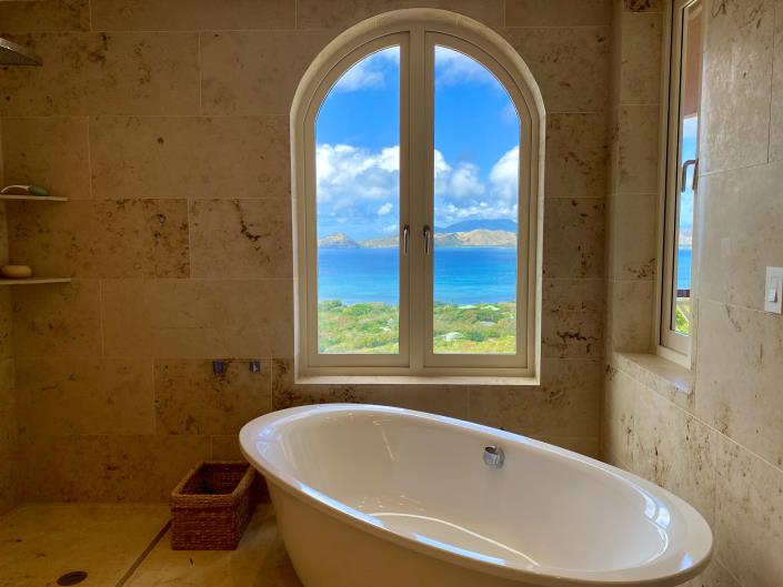 Image No.12-4 Bed Villa / Detached for sale