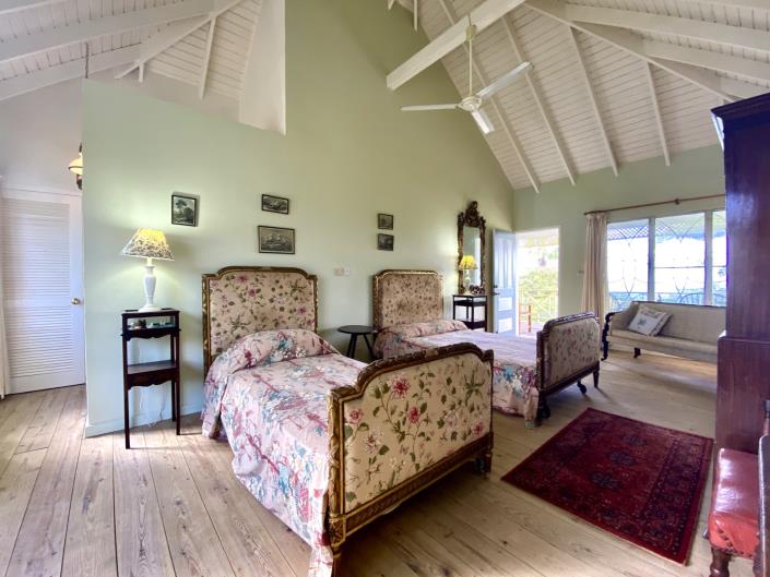 Image No.16-4 Bed Country House for sale