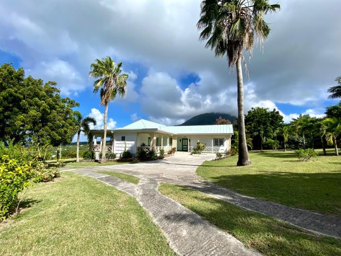 Image No.23-4 Bed Country House for sale