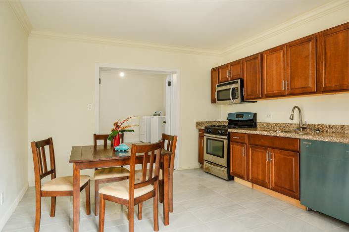 Image No.28-5 Bed Villa / Detached for sale