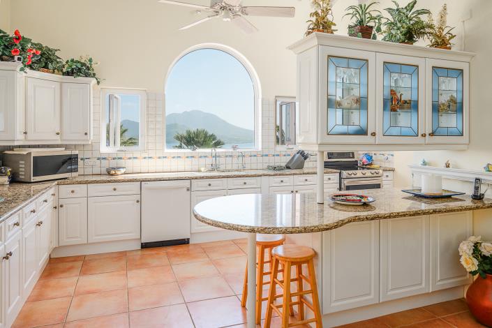 Image No.8-4 Bed Villa / Detached for sale