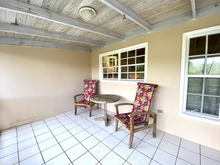 Image No.2-2 Bed Villa / Detached for sale