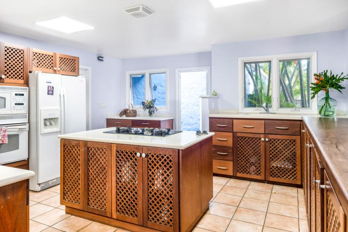 Image No.10-4 Bed Villa / Detached for sale