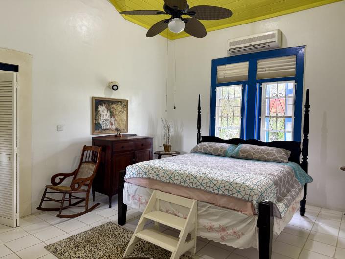 Image No.8-3 Bed Country House for sale