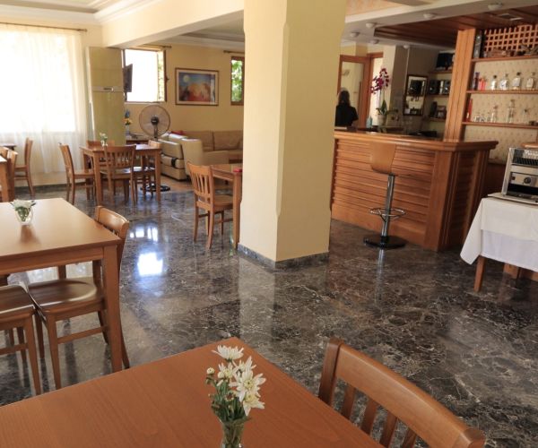 Image No.13-Maison de 21 chambres à vendre à Stoupa