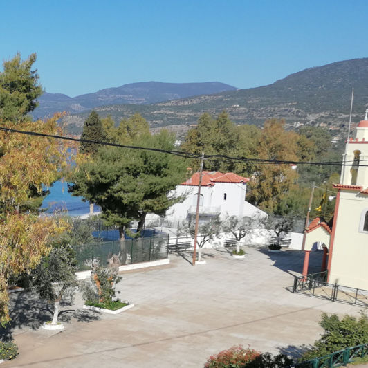 Image No.2-Maison de 8 chambres à vendre à Kardamyli