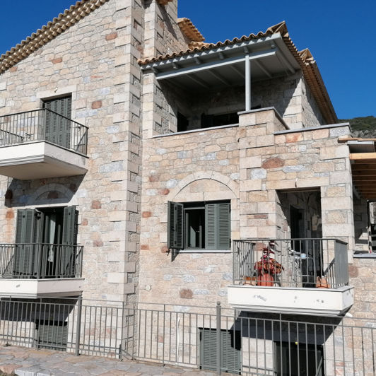 Image No.2-Maison de 5 chambres à vendre à Kardamyli