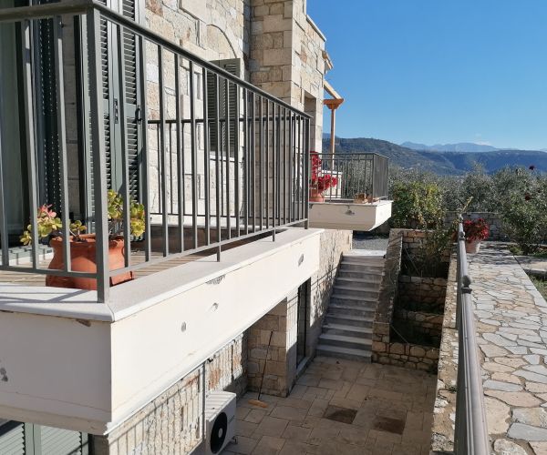 Image No.4-Maison de 5 chambres à vendre à Kardamyli