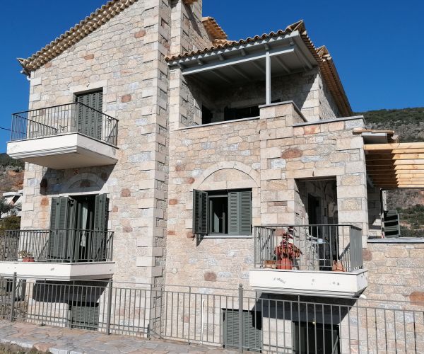 Image No.7-Maison de 5 chambres à vendre à Kardamyli