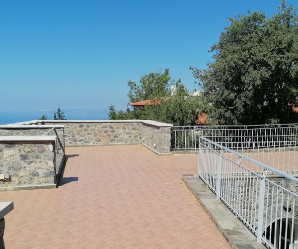 Image No.37-2 Bed House for sale