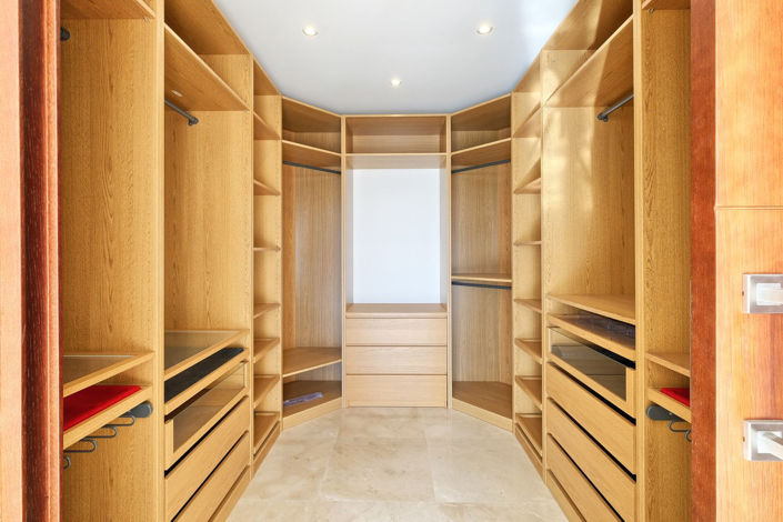 Image No.26-4 Bed Villa for sale