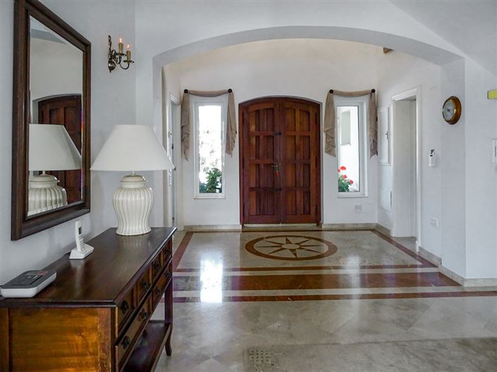 Image No.22-4 Bed Villa for sale