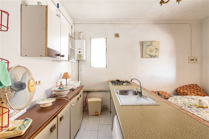 Image No.17-11 Bed House for sale