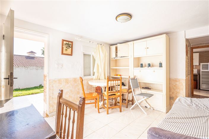 Image No.24-11 Bed House for sale