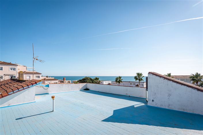 Image No.9-11 Bed House for sale