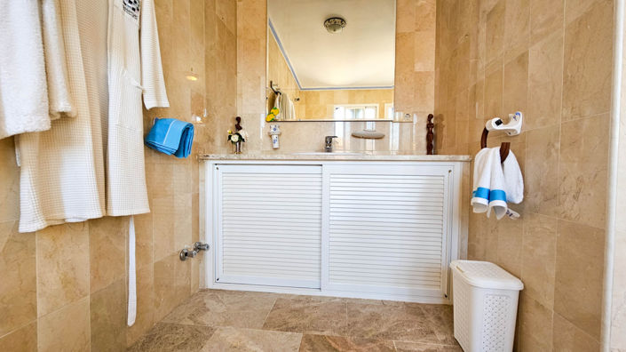 Image No.33-Maison de 4 chambres à vendre à Casares