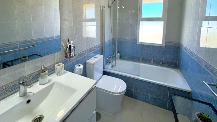 Image No.27-Maison de 3 chambres à vendre à Estepona