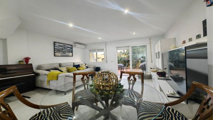 Image No.3-Maison de 3 chambres à vendre à Estepona