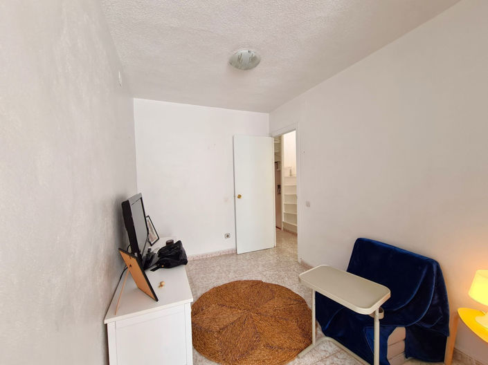 Image No.35-2 Bed House for sale