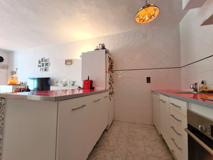 Image No.4-2 Bed House for sale