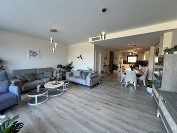 b98le8d7m9k3degpefzhs0lif8u4xzvzhwxtmggyekxx9