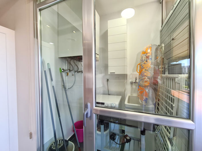 Image No.17-3 Bed Apartment for sale