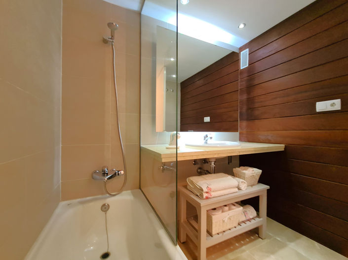 Image No.26-3 Bed Apartment for sale