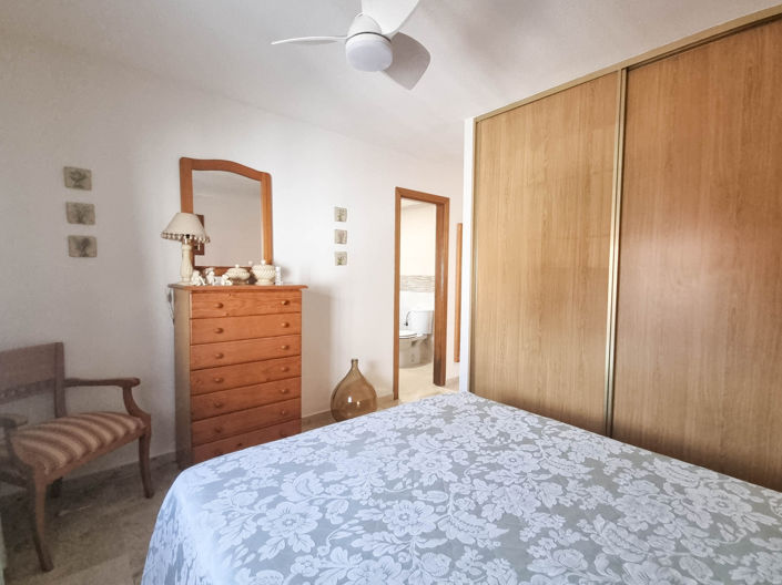 Image No.24-3 Bed Townhouse for sale