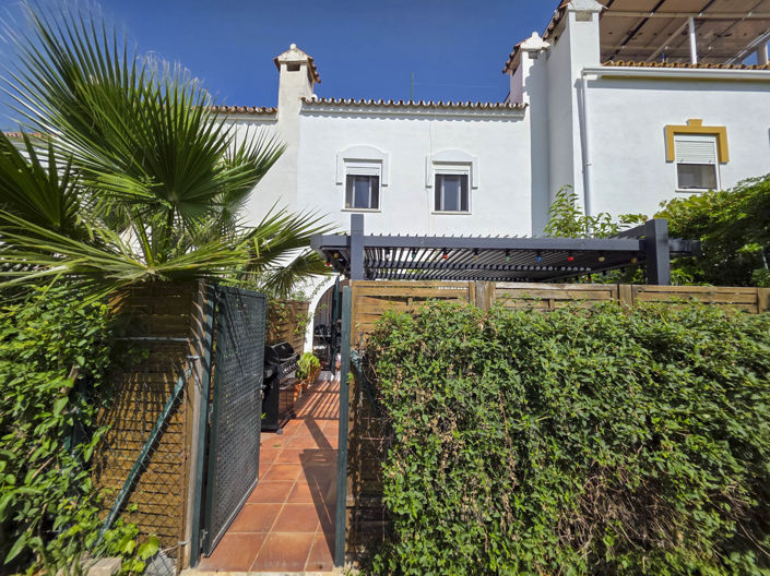 Image No.38-3 Bed Townhouse for sale