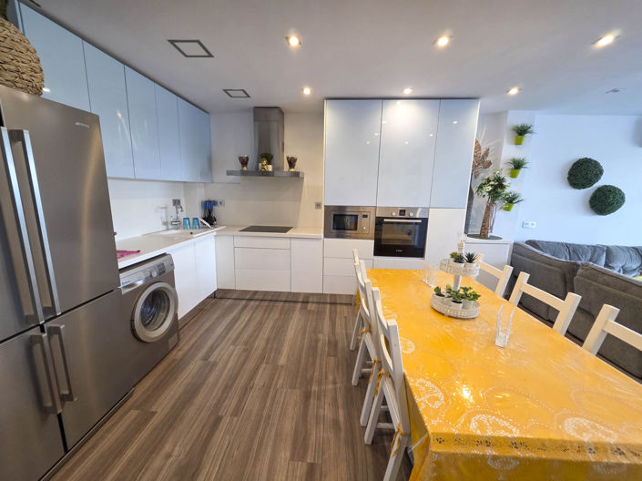 Image No.25-Propriété de 1 chambre à vendre à Casares