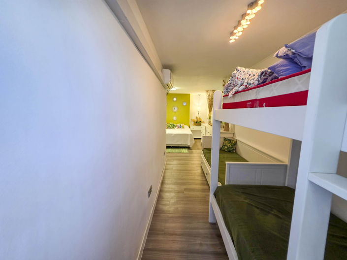 Image No.34-Propriété de 1 chambre à vendre à Casares