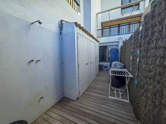 Image No.35-Propriété de 1 chambre à vendre à Casares