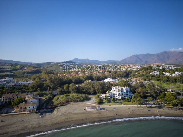 Image No.45-Propriété de 1 chambre à vendre à Casares