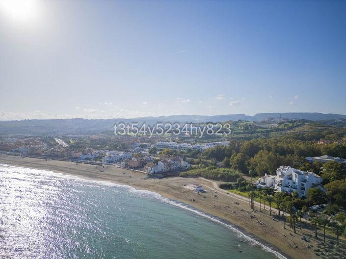 Image No.46-Propriété de 1 chambre à vendre à Casares