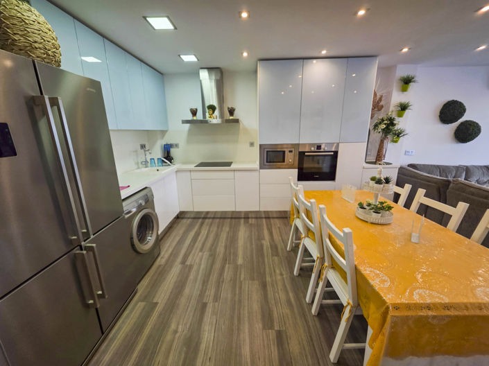 Image No.5-Propriété de 1 chambre à vendre à Casares